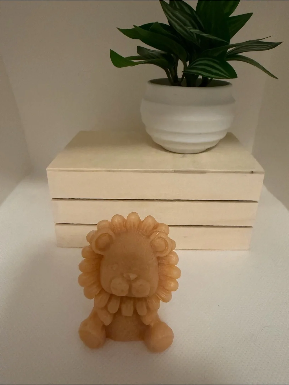 Cream Lion Shaped Party Favor Soap - Decorative Home Party Supplies